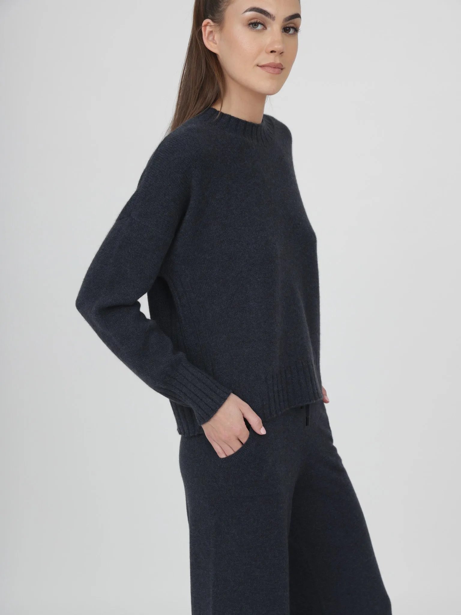 CARA PULLOVER