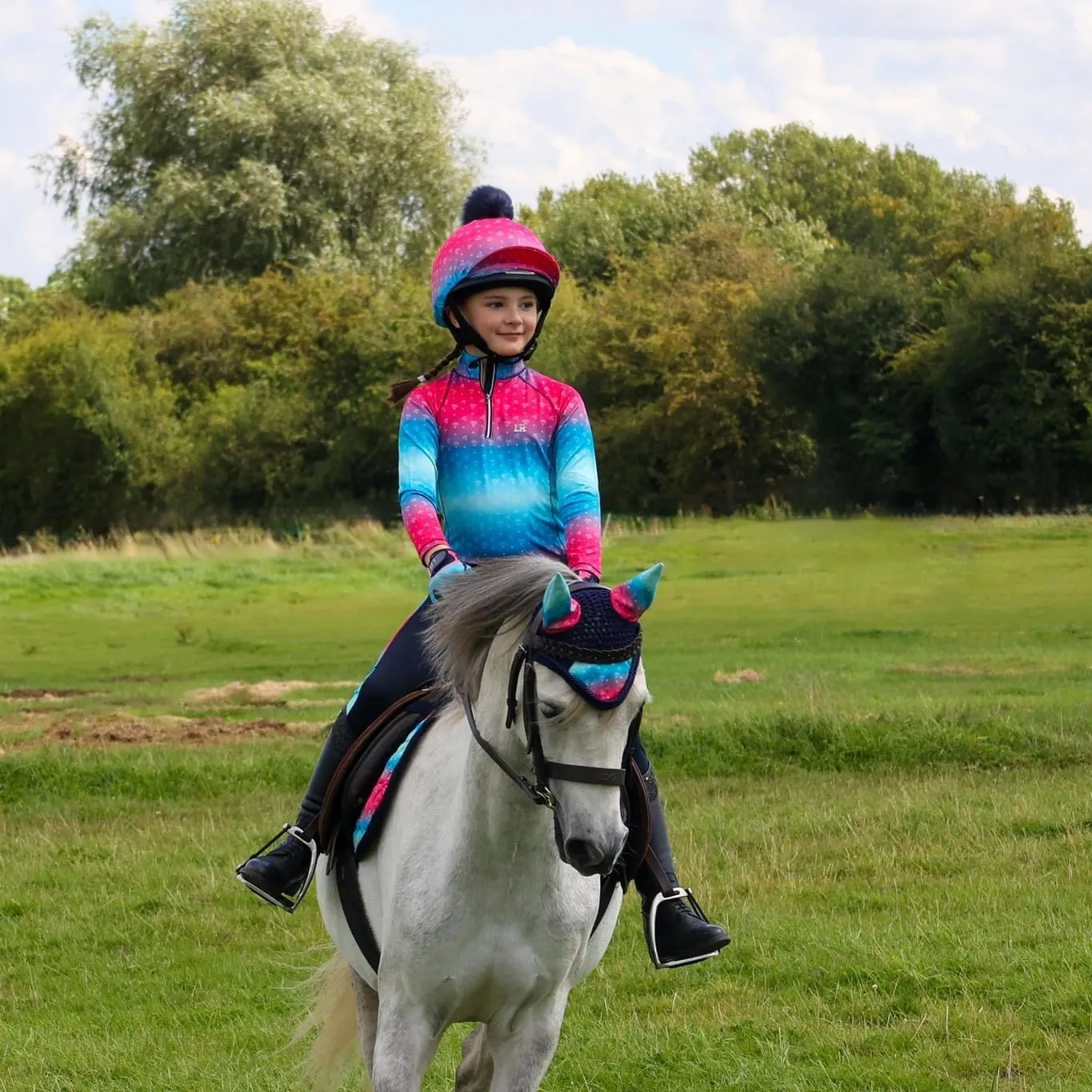 Dazzling Diamond Fly Veil by Little Rider