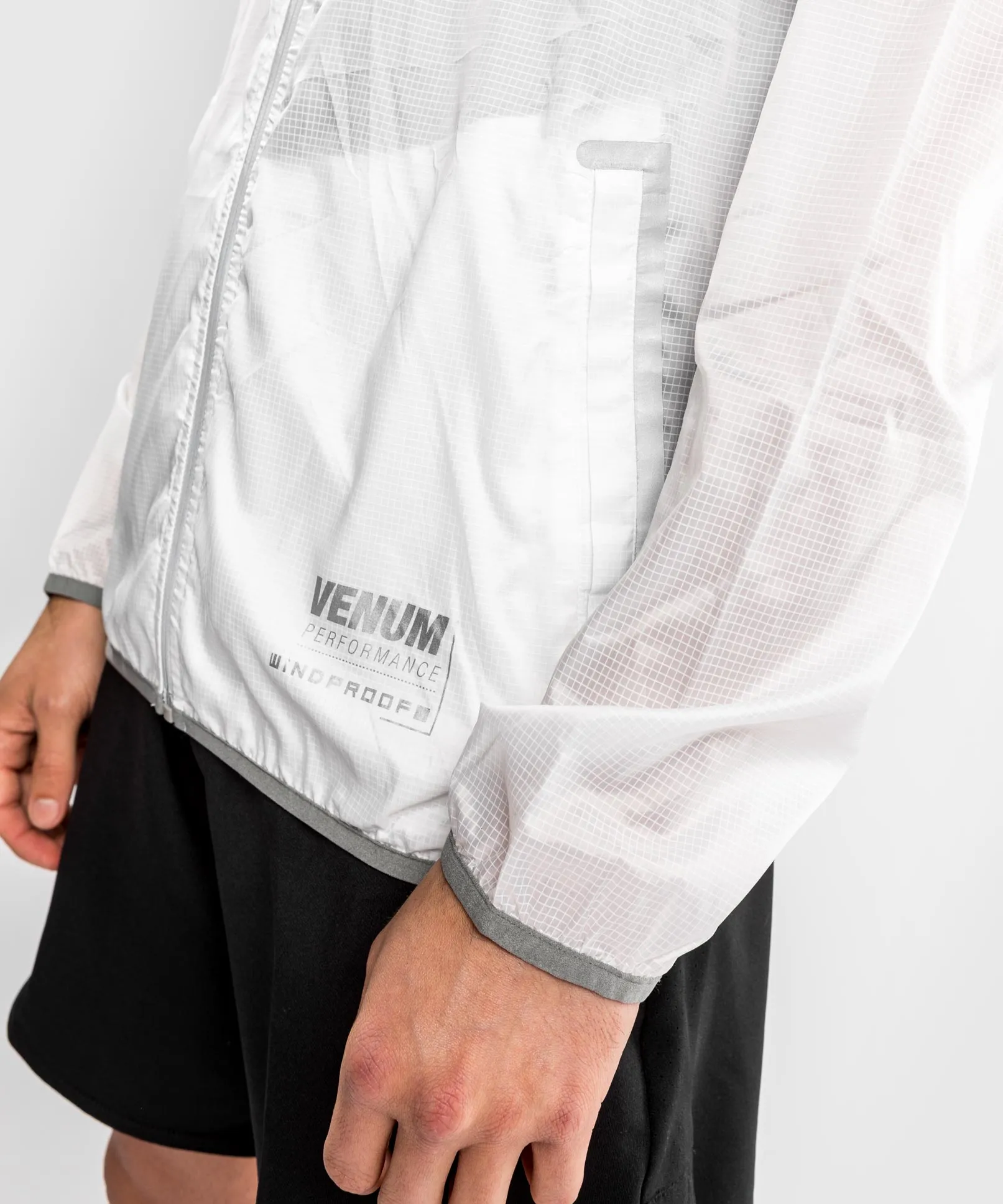 Venum Tempest 2.0 Windproof Jacket – Transparent